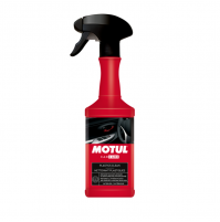 Detergente e rigenerante per plastica Motul Car Care 500 ml